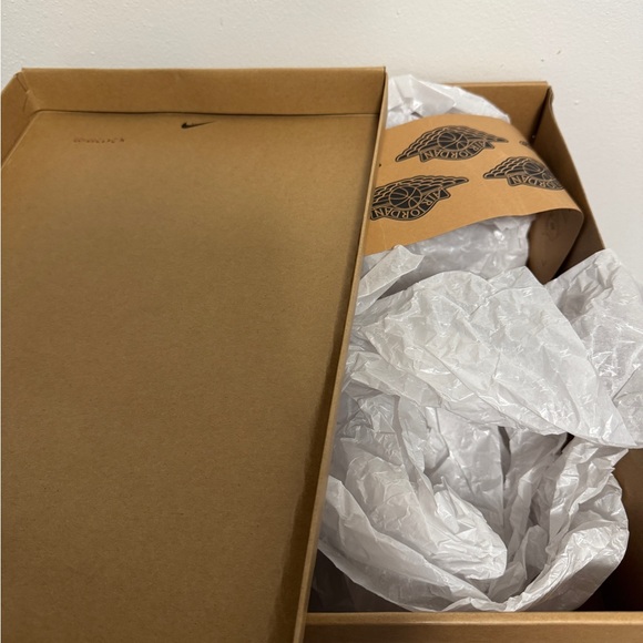 Jordan 1 High Zoom Air CMFT Purple Patent (Women's Size:11.5) NEW NEW NEW - Picture 4 of 14